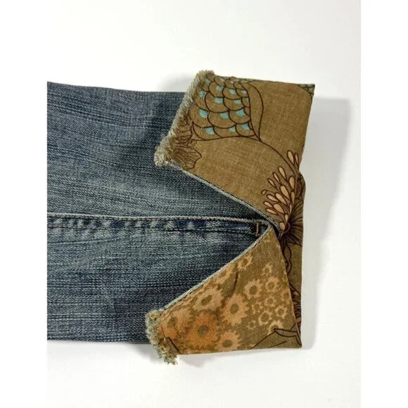 Elie Tahari Womens Beaded Collar Denim Jacket Floral Lining Button Front Size L - Picture 15 of 16